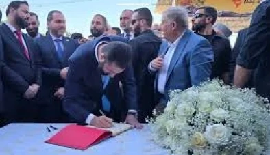 بحضور الرئيس الشرع.. انطلاق فعاليات موسم طرطوس السياحي 2026