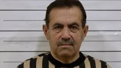 الداخلية تعلن القاء القبض على اللواء عدنان الحلوة المشارك في مجازر الكيماوي