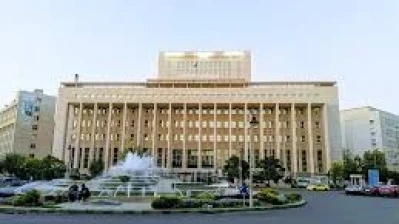 محافظ مصرف سوريا يتوقع تحسن الليرة مع زيادة الإنتاج وتنظيم الاستيراد