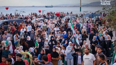 احتفال في بانياس احتفاءً بالقبض على معراج أورال