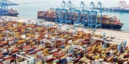 الاقتصاد العالمي على حافة الركود التضخمي مع تصاعد الصراع في الشرق الأوسط