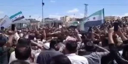 وقفة احتجاجية لأهالي شمال الرقة ضد قرار تنظيمي..