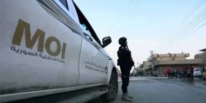 الأمن الداخلي في شوارع الحسكة يطبق قرار حظر حمل السلاح وإطلاق النار