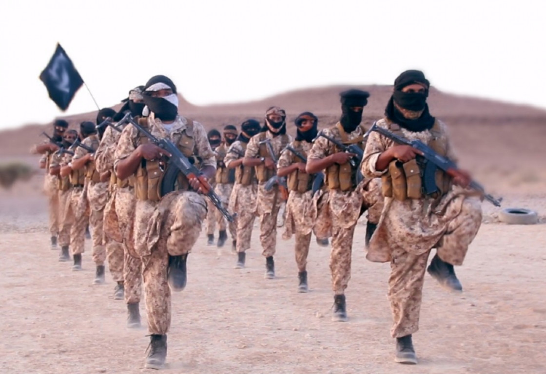 عناصر من تنيظم القاعدة (إنترنت)