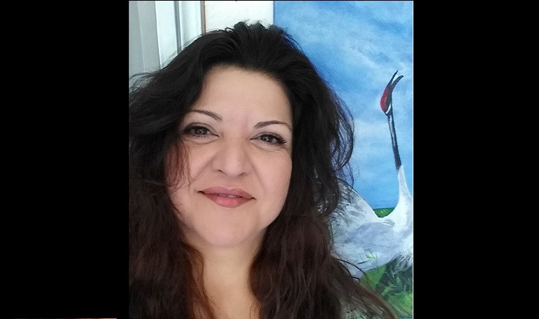 الفنانة رائفة الرز