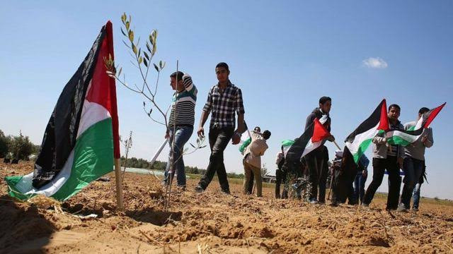 اصرار على الاحتفال بشهداء يوم الارض