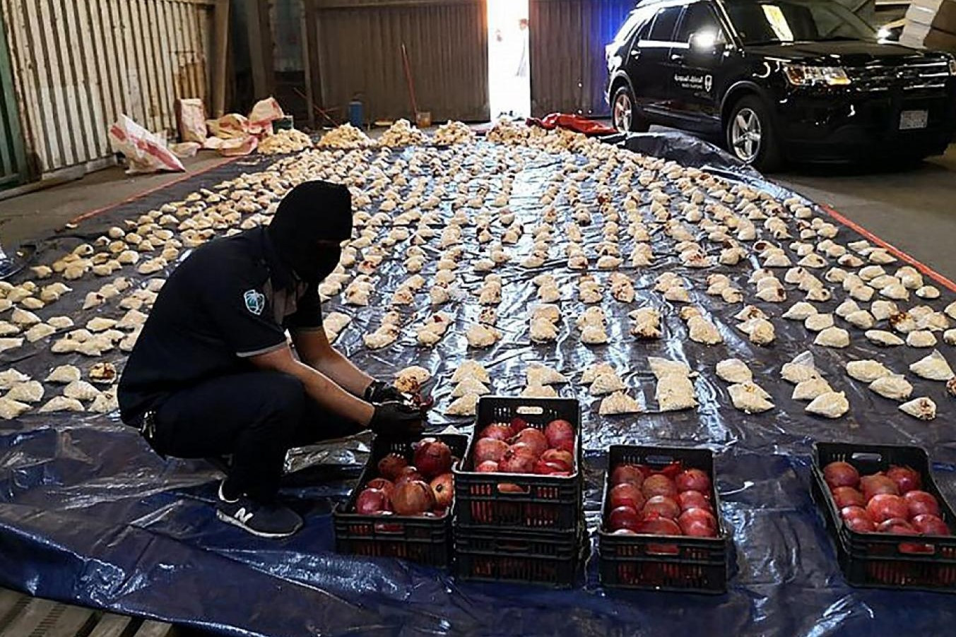 أطنان الحشيش و"الرمان المفخخ" يهددان العلاقات السعودية - اللبنانية