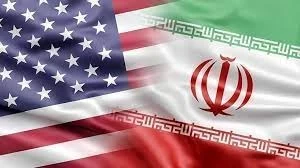 علم أيران وعلم الولايات المتحدة الأمريكية