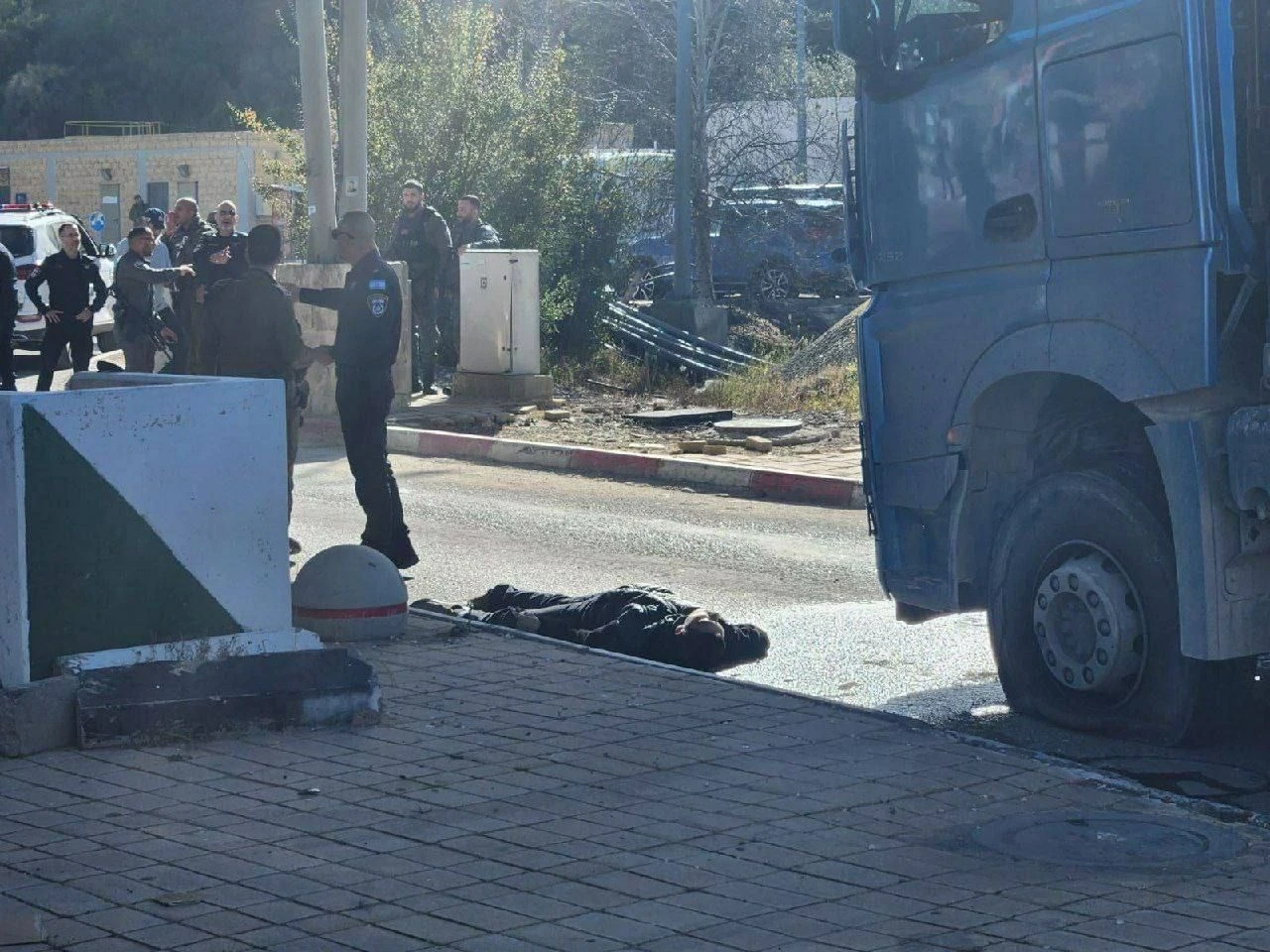 عملية الطعن جنوبي القدس المحتلة