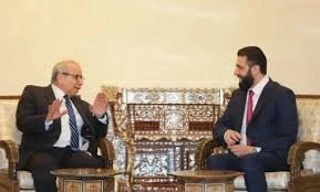 الرئيس السوري أحمد الشرع ورئيس الحكومة اللبنانية نواف سلام