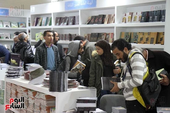 معرض القاهرة للكتاب .. والمشاركة السورية اللافتة