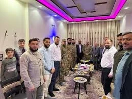 وزير الدفاع مرهف أبو قصرة في منزل عصام البويضاني