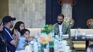 الرئيس أحمد الشرع يلتقي عائلات سورية في البرازيل