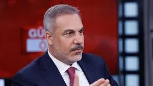 وزير الخارجية التركي هاكان فيدان
