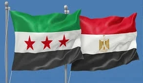 العلم المصري والعلم السوري