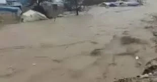 سيول حارفة في شمال سورية