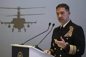 الادميرال براد كوبر