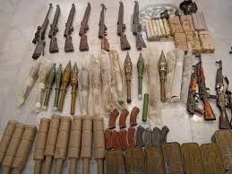 اسلحة مهربة من حدود لبنان