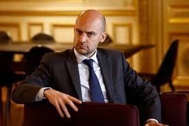 وزير الخارجية الفرنسي جان نويل بارو