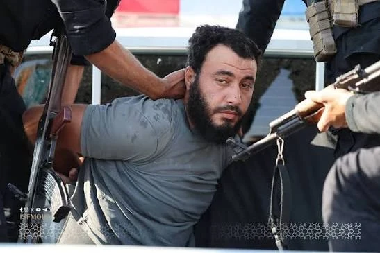 أحد أفراد الدواعش في قبضة الأمن