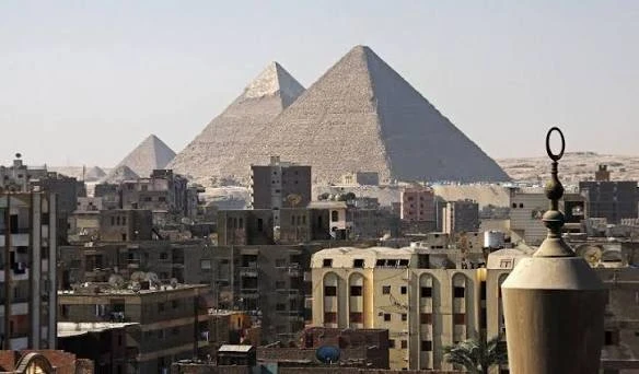 القاهرة