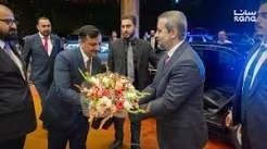 وزير الخارجية والمغتربين أسعد الشيباني لدى استقباله في مطار إسلام أباد