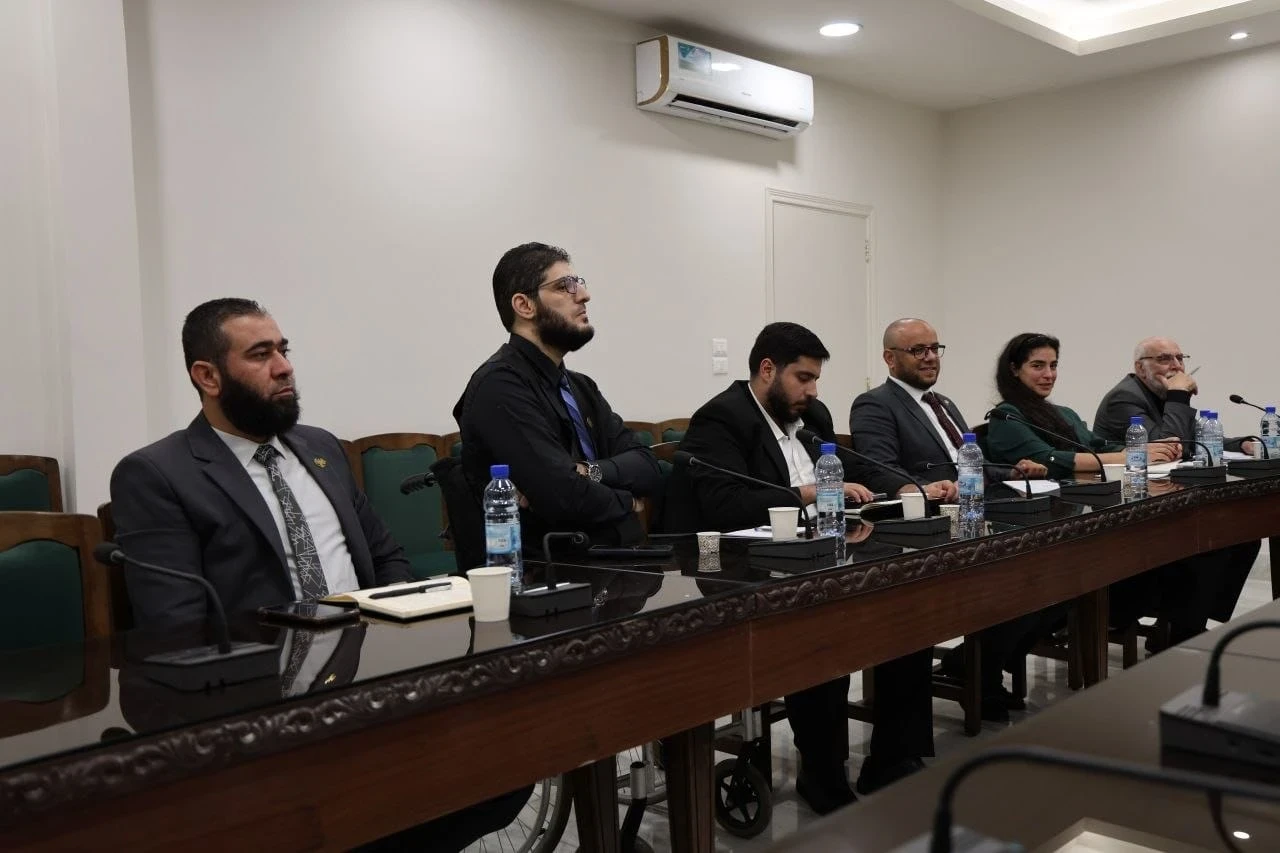 لحنة مجلس الشعب والهيئة الوطنية