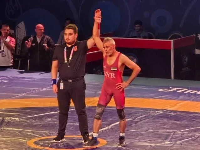 المصارع السوري الفائز بالميدالية الفضية